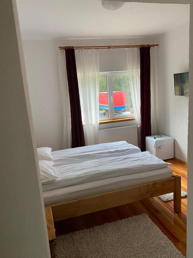 Casa Dintre Brazi Villa Arieseni Ngoại thất bức ảnh